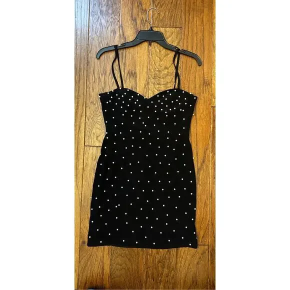 NWT MAC DUGGAL SLEEVELESS PEARL ENCRUSTED SWEETHEART MINI DRESS SZ 2 - Picture 2 of 9